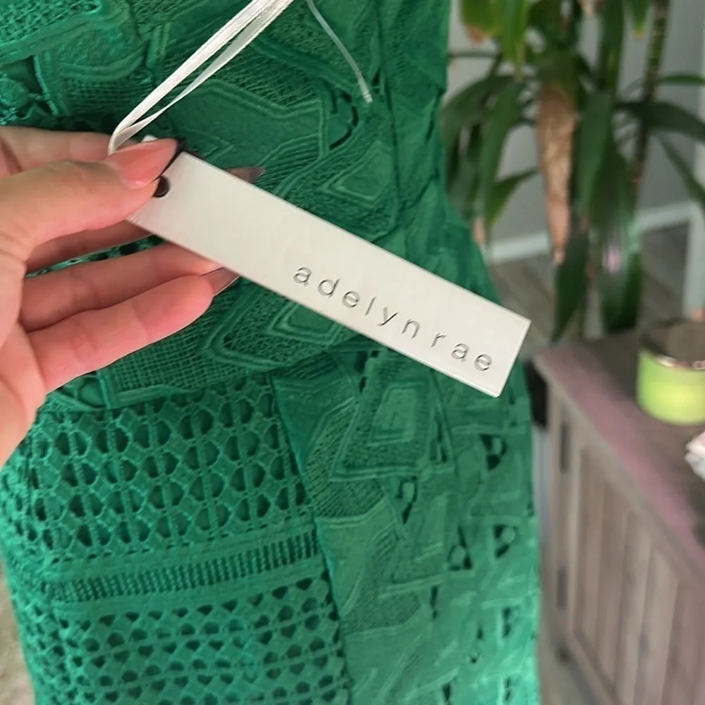 Adelyn Rae Green lace strapless dress - Picture 3 of 7